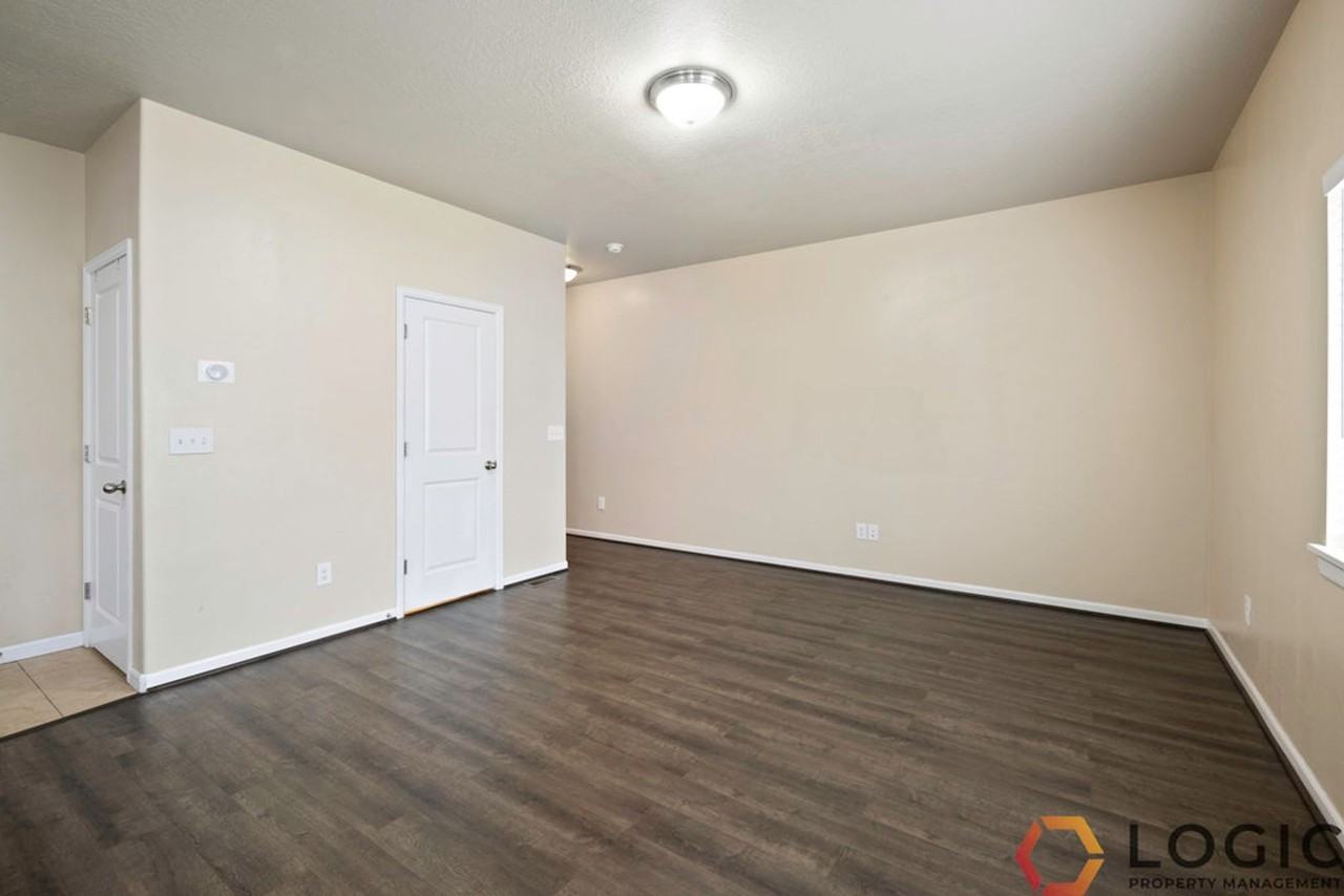 7909 S Spring Station Way - Photo 5 of 22