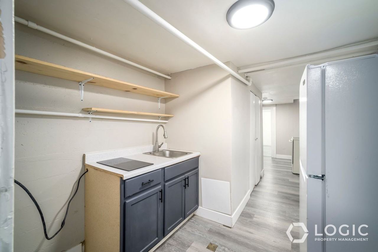 2743 Liberty Ave #B - Photo 7 of 18