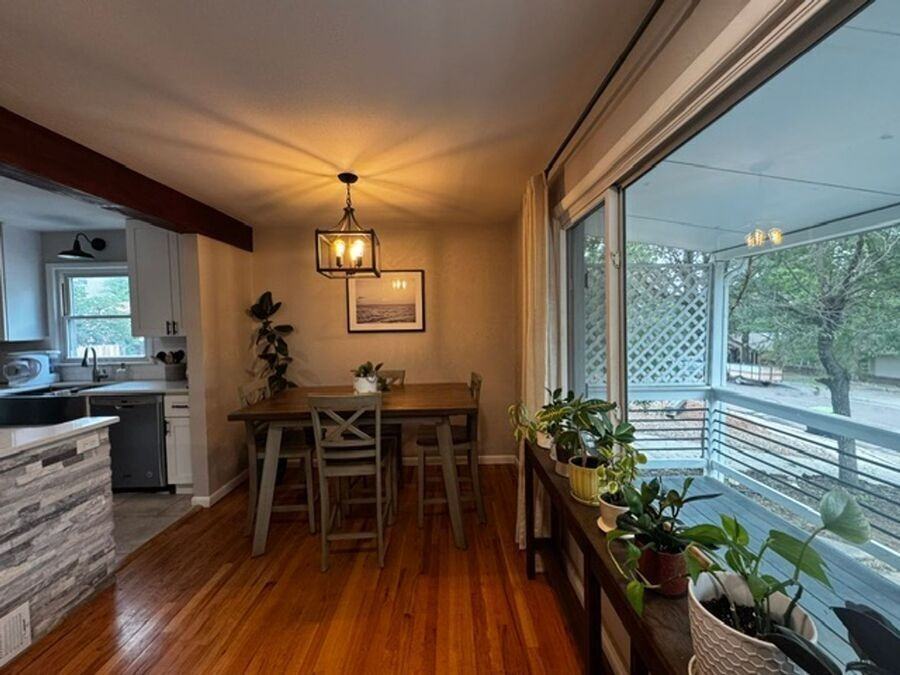 1312 Cooper Ave - Photo 4 of 18