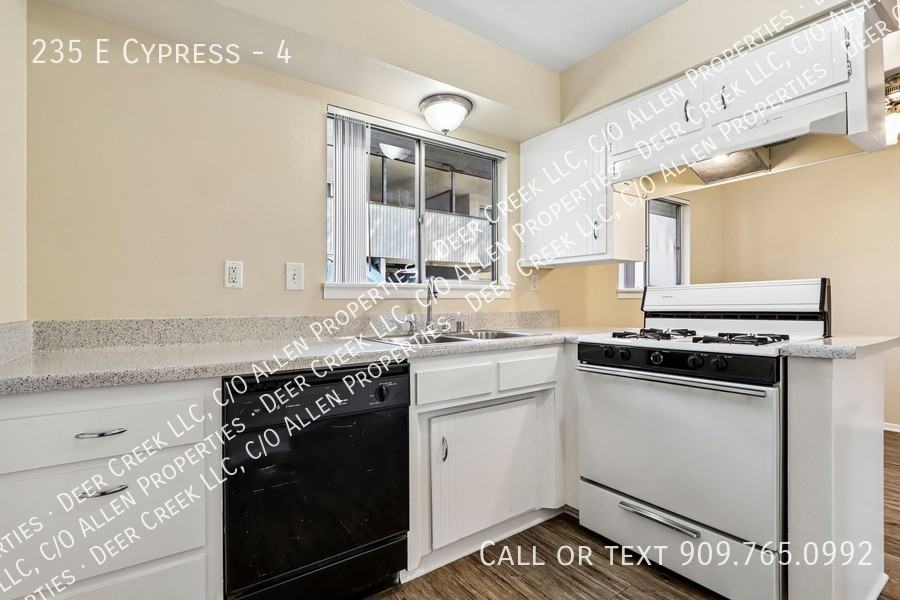 235 E Cypress Ave #4 - Photo 7 of 11