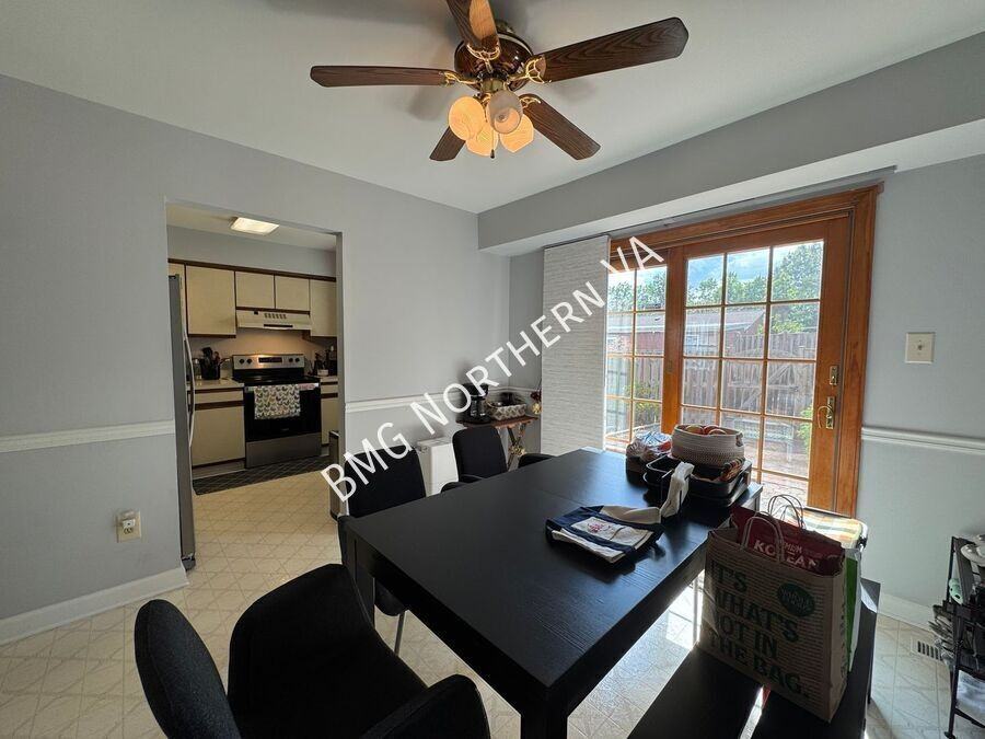 6118 Rocky Way Ct - Photo 6 of 25