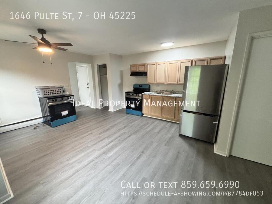 1646 Pulte St - Photo 2 of 8