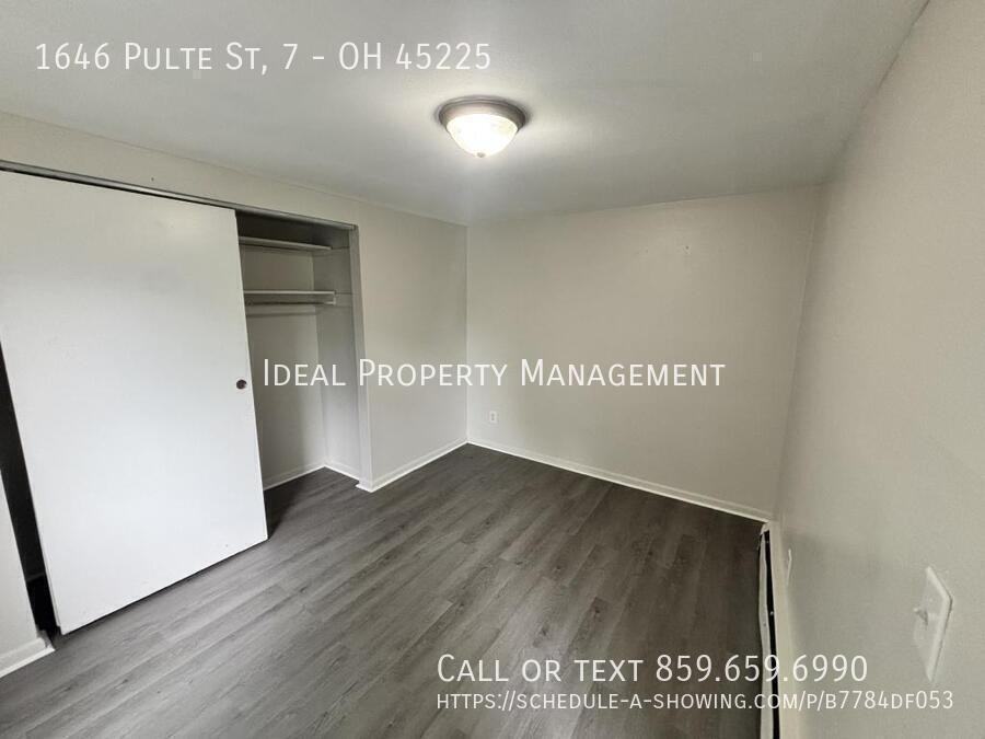 1646 Pulte St - Photo 4 of 8