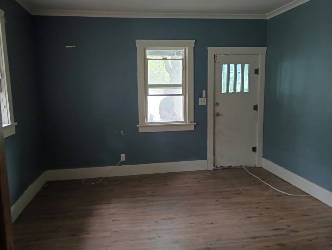 2420 North Peoria Avenue - Photo 2 of 14