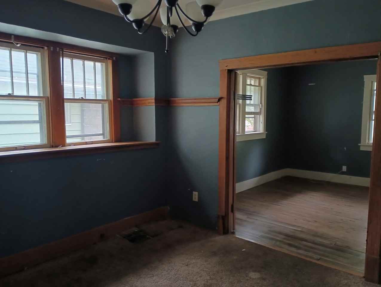 2420 North Peoria Avenue - Photo 3 of 14