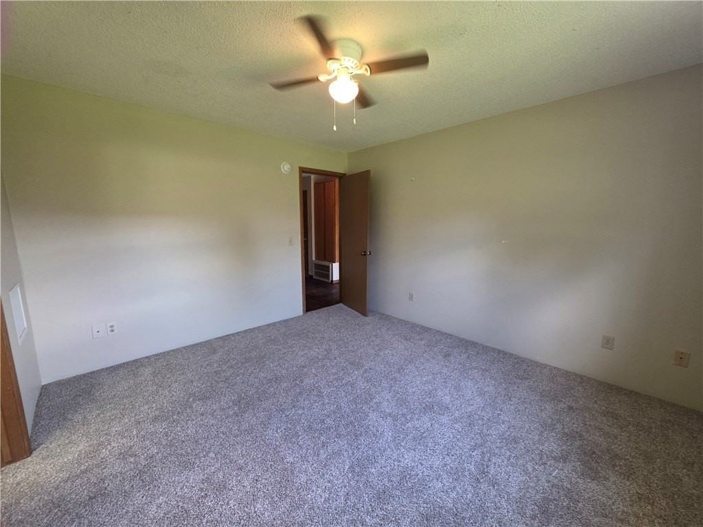 2430 W Gum St - Photo 7 of 16