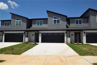 1860 Garnet Ave - Photo 1 of 1