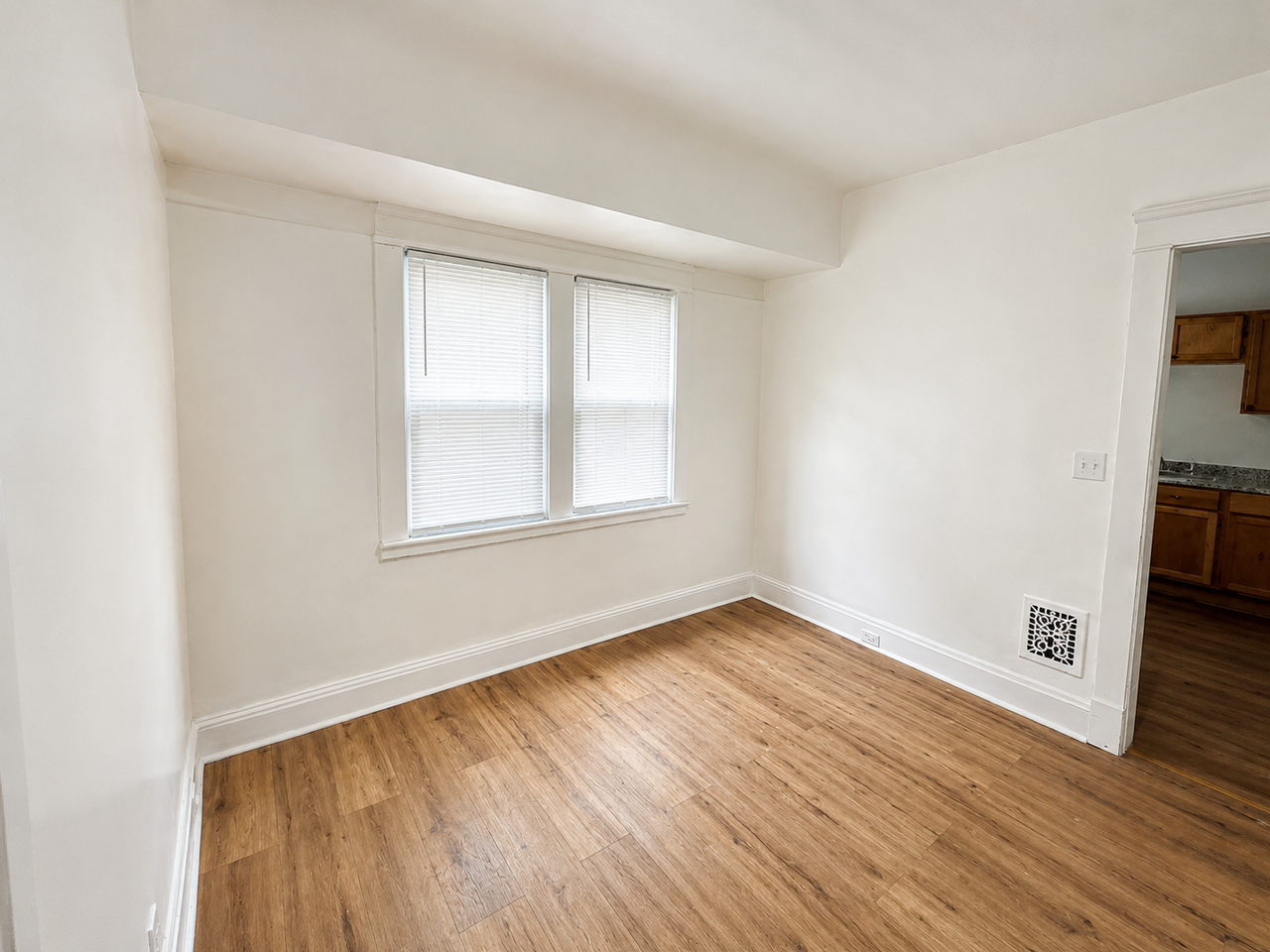 3410 East 135th Street, Unit A (Downstairs) - Photo 6 of 6