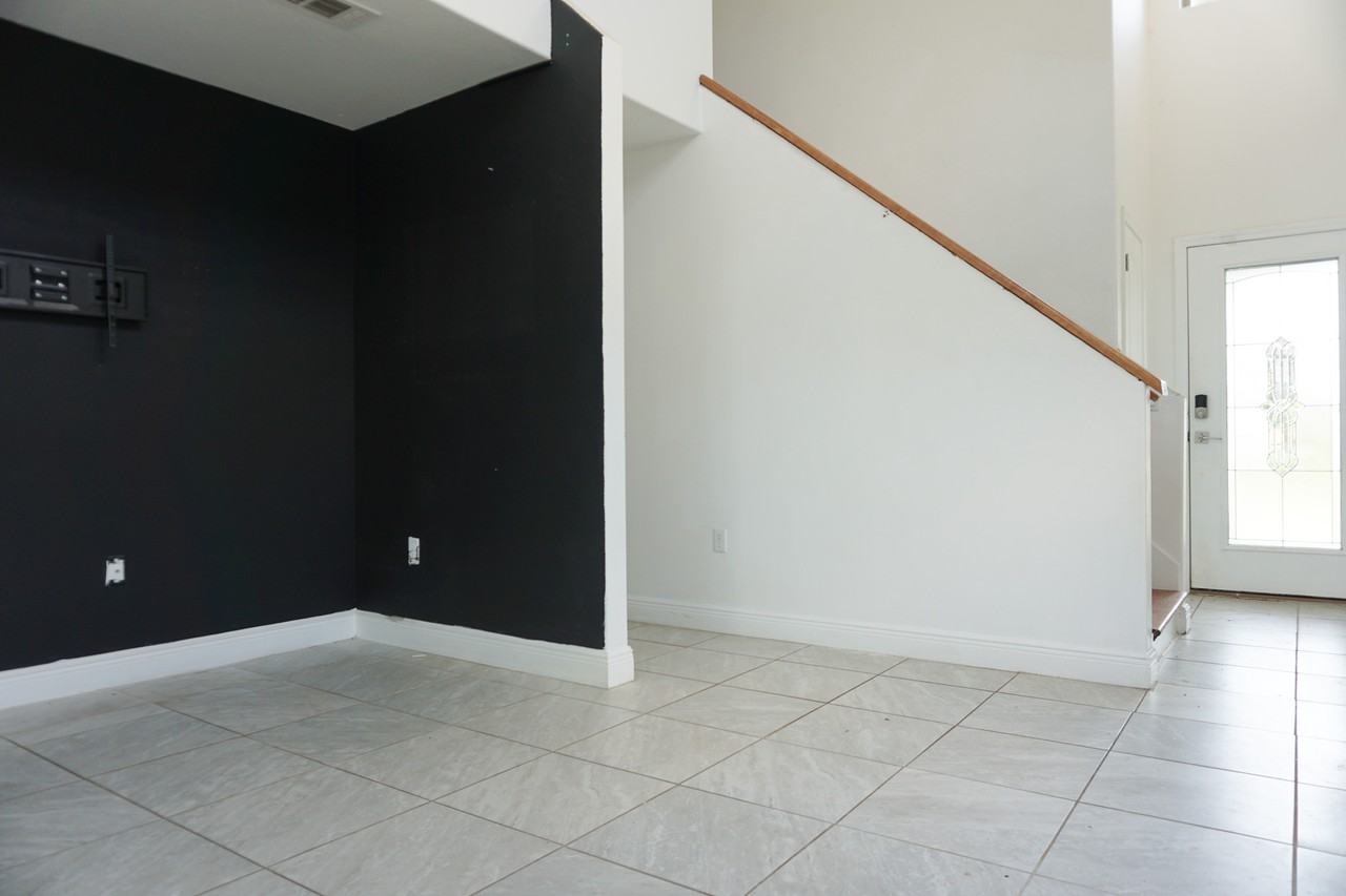 127 Bronze Cir #1 - Photo 3 of 45