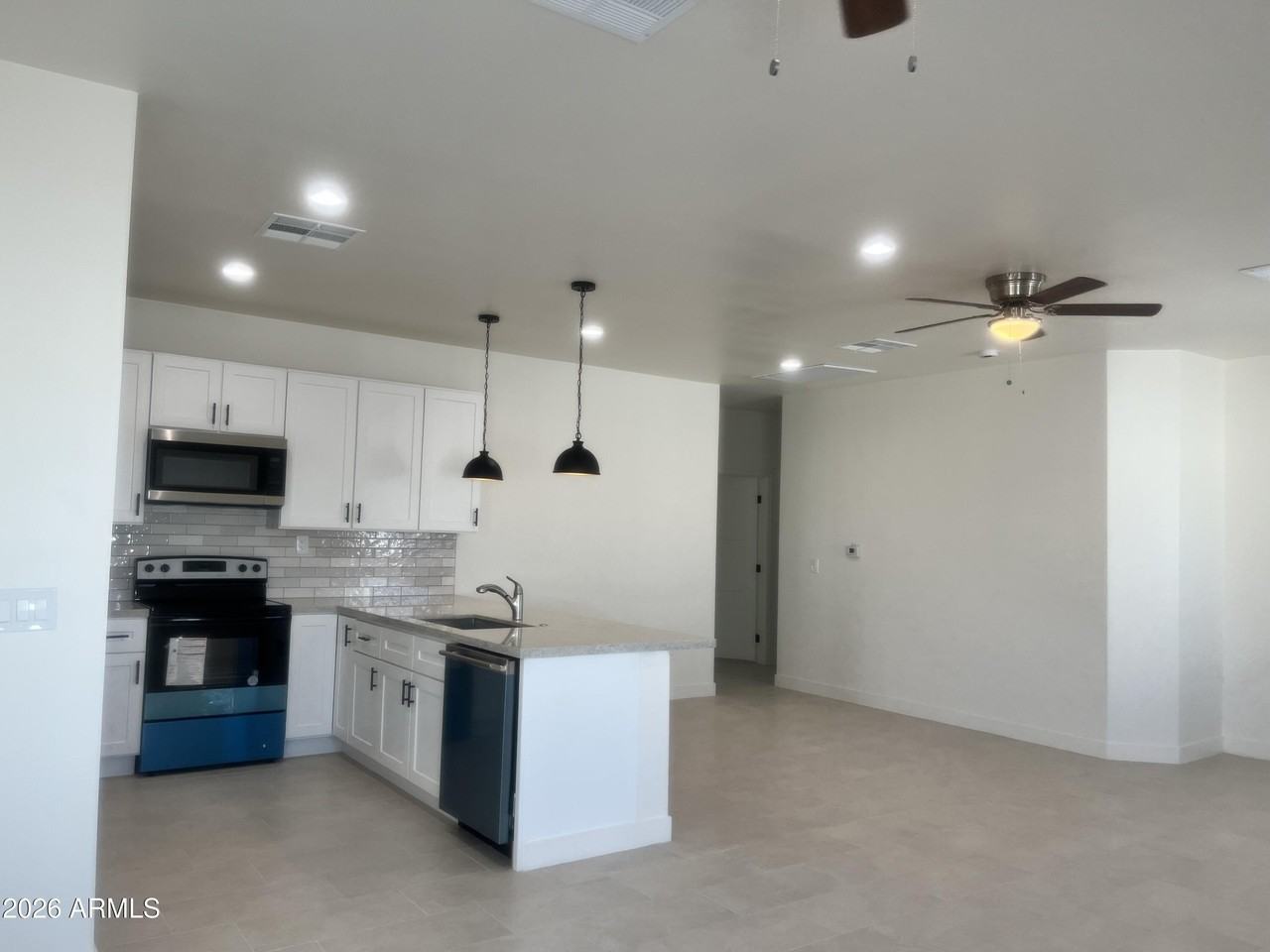 10480 W Monaco Blvd - Photo 7 of 30