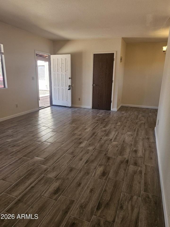 1401 Paseo San Luis #A - Photo 3 of 10
