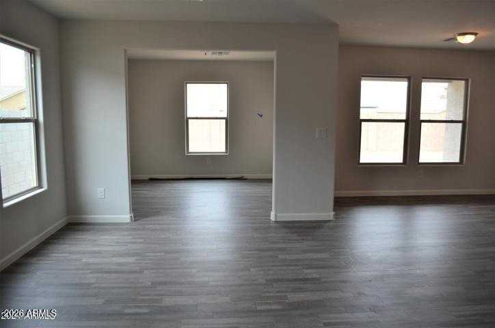 2367 N Oakmont Ln - Photo 5 of 28