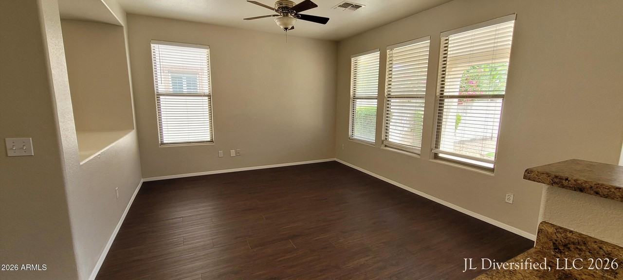 6895 S Amethyst Dr - Photo 6 of 18