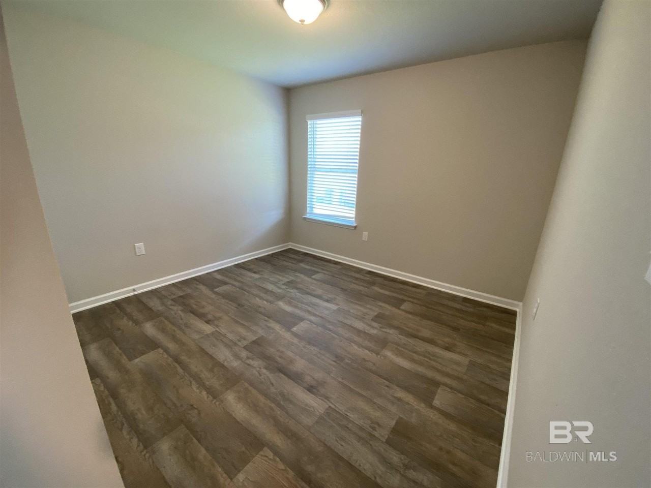 8018 Irwin Loop - Photo 6 of 22