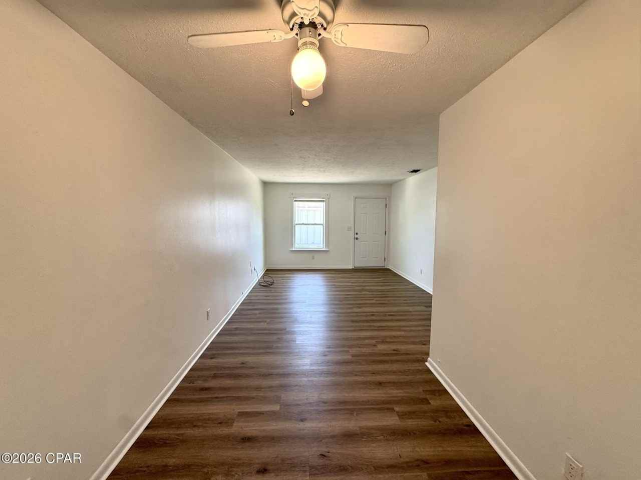 1501 Chestnut Ave #F - Photo 2 of 12