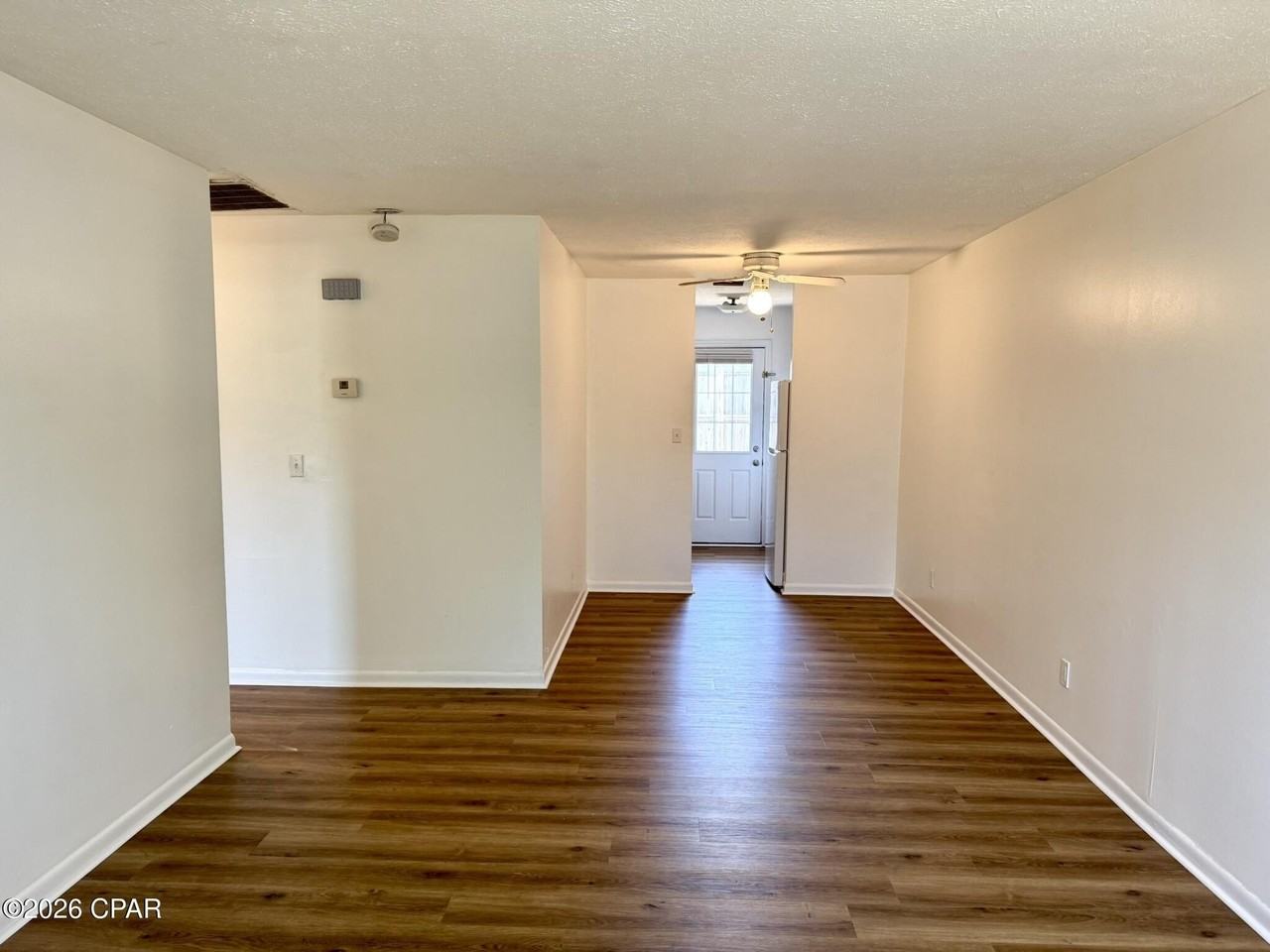 1501 Chestnut Ave #F - Photo 3 of 12