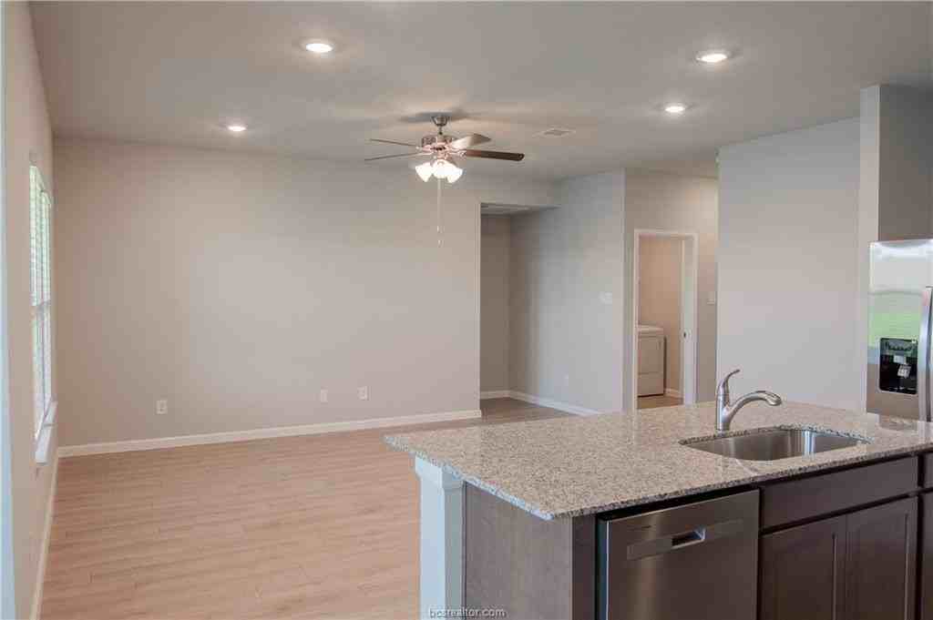 10649 Knox Landing Dr. - Photo 5 of 20