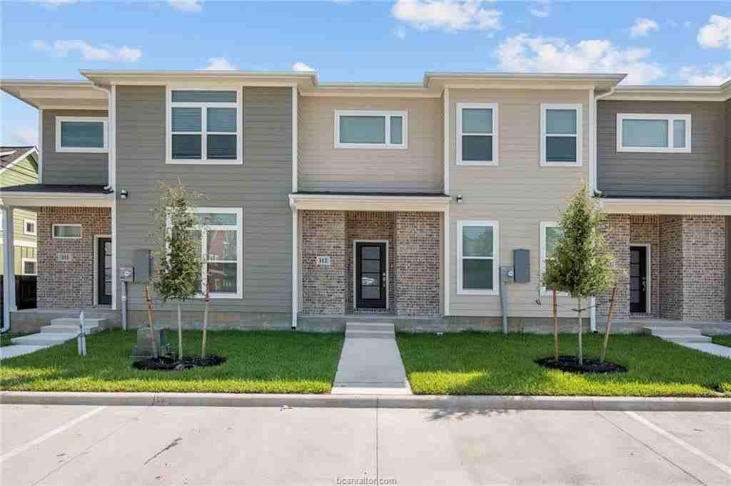3213 Link St #112 - Photo 2 of 25