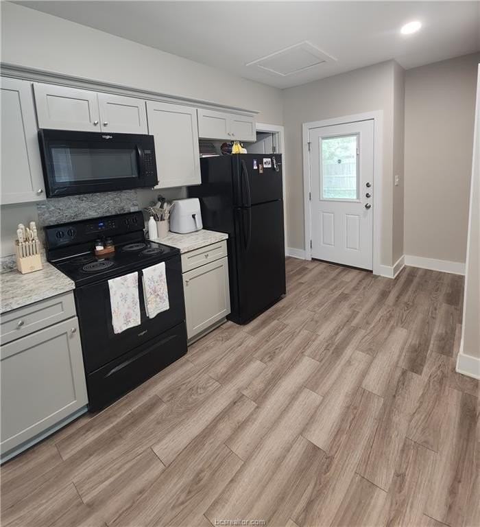 505 E 23rd St - Photo 4 of 10