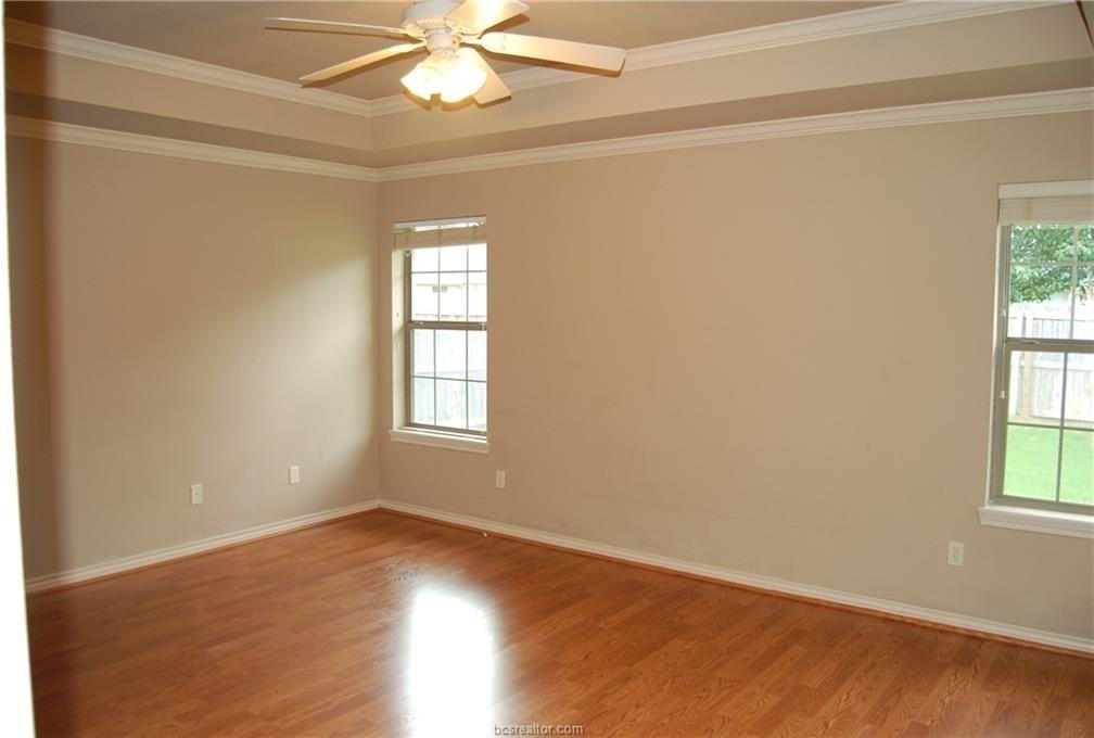 219 Rugen Ln - Photo 4 of 6