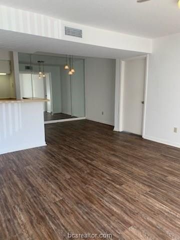 904 University Oaks Blvd #137 - Photo 3 of 14