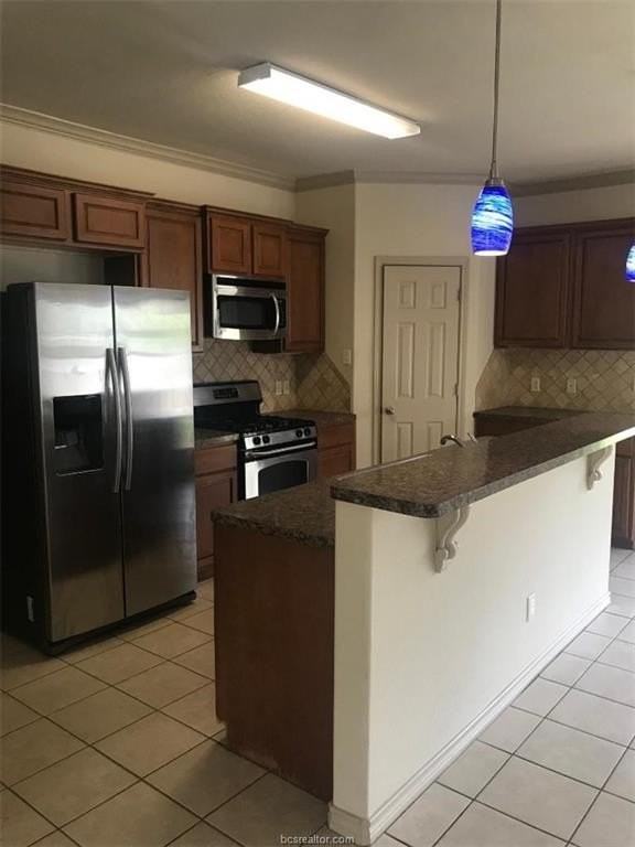 2212 Brougham Pl - Photo 3 of 11