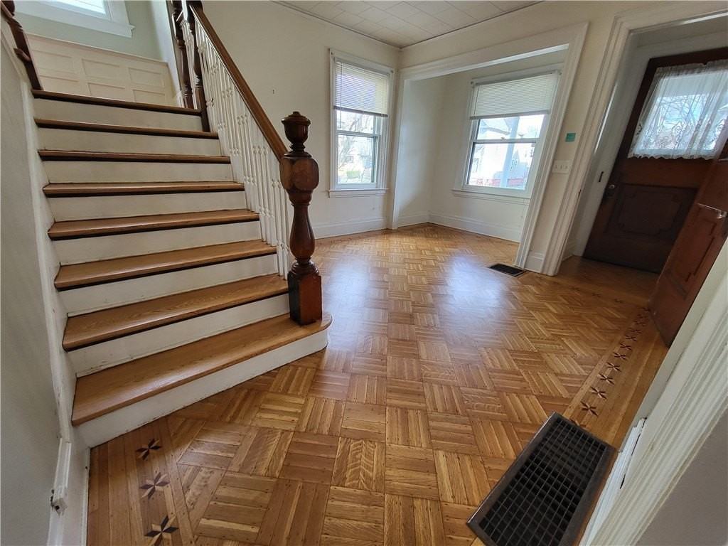 45 Boardman St - Photo 3 of 39