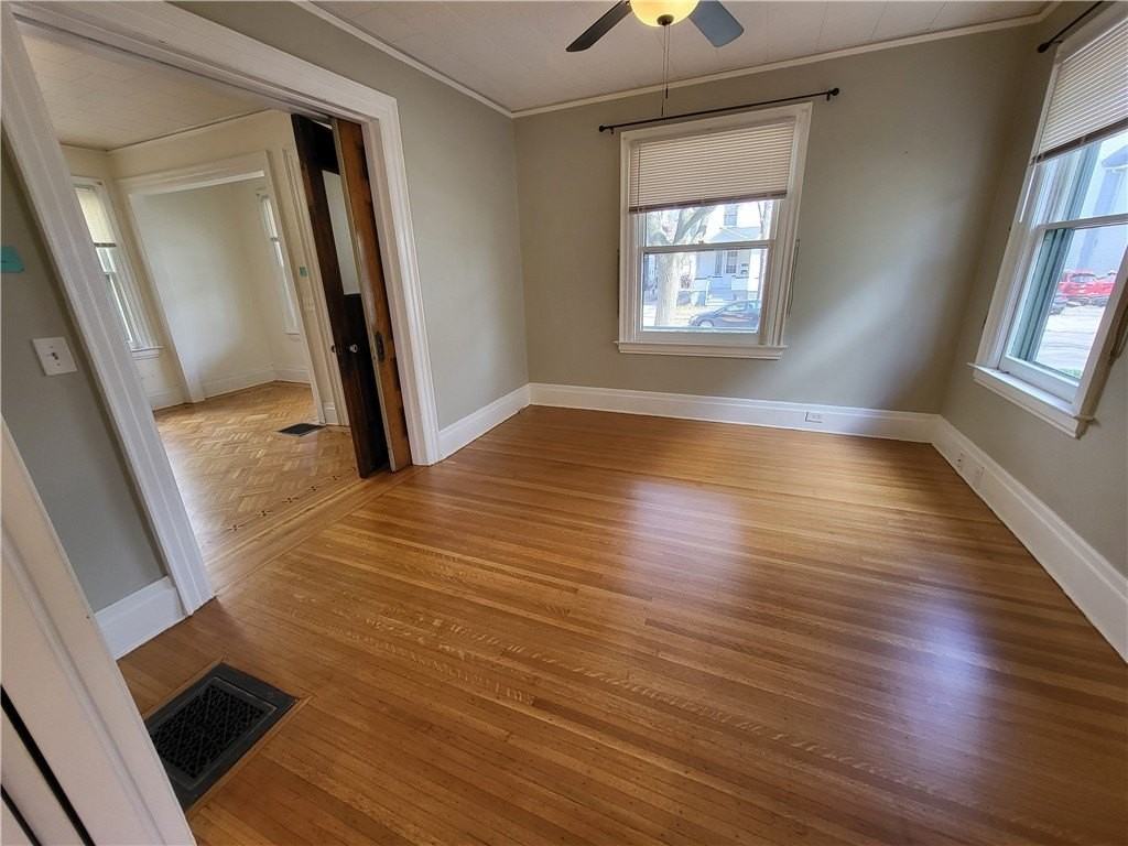 45 Boardman St - Photo 7 of 39
