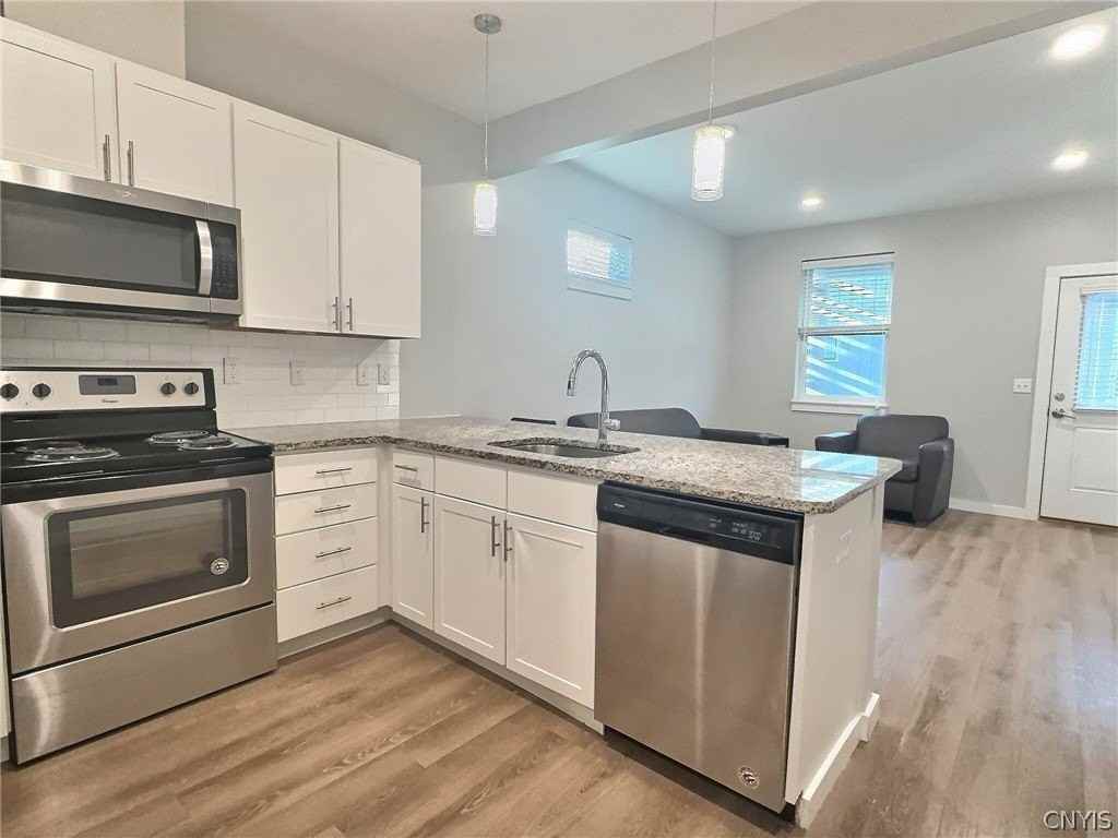 802 Dryden Rd #802 - Photo 4 of 9