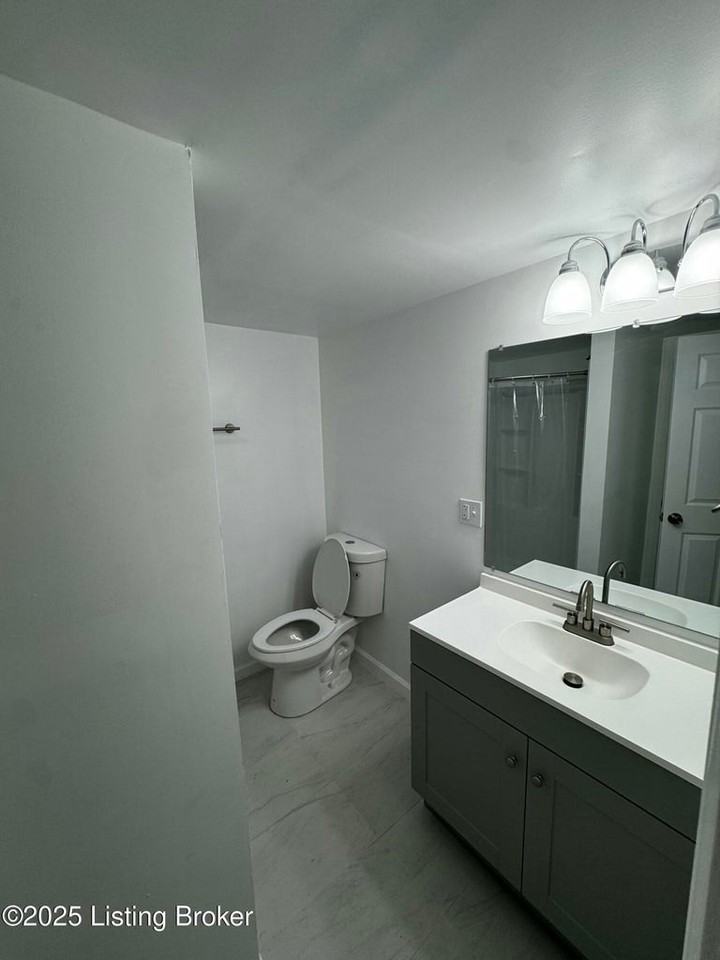 5303 Haventree Place - Photo 2 of 20