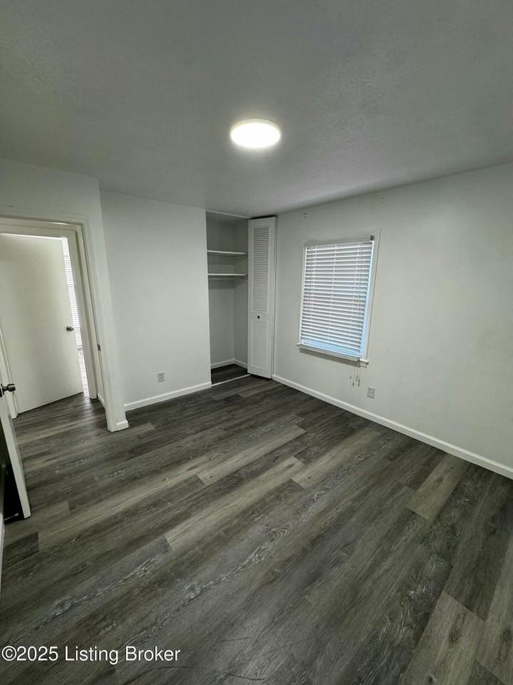 5303 Haventree Place - Photo 3 of 20
