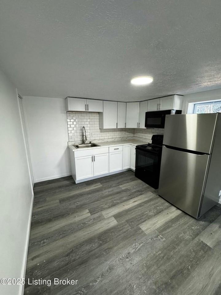 5303 Haventree Place - Photo 6 of 20