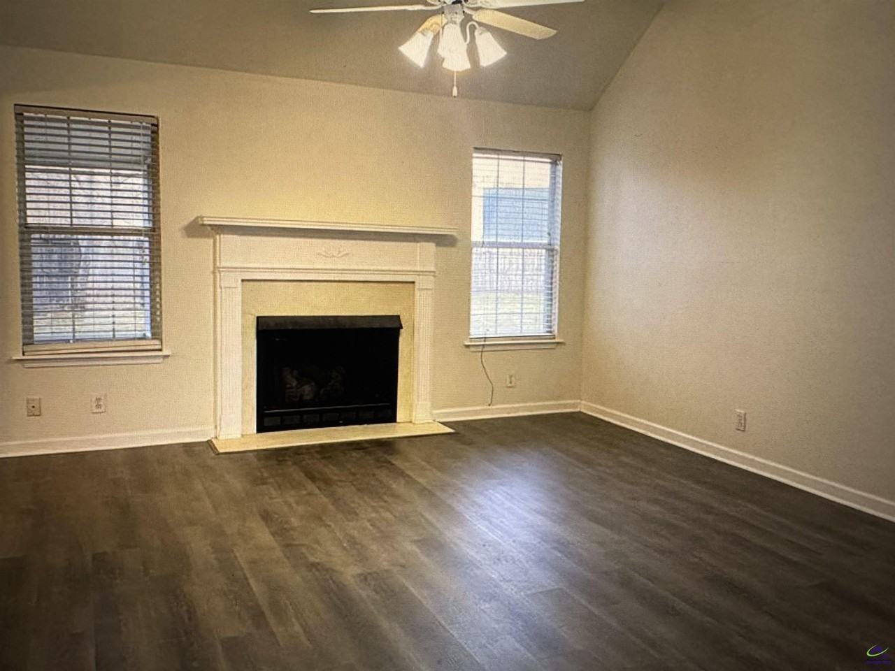 103 Prower Pl - Photo 2 of 11