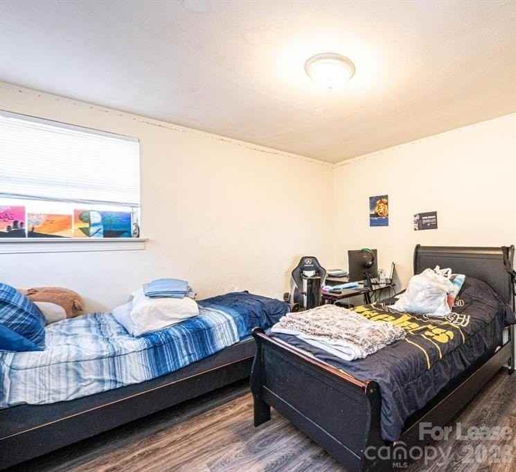 283 15th St Se - Photo 7 of 10