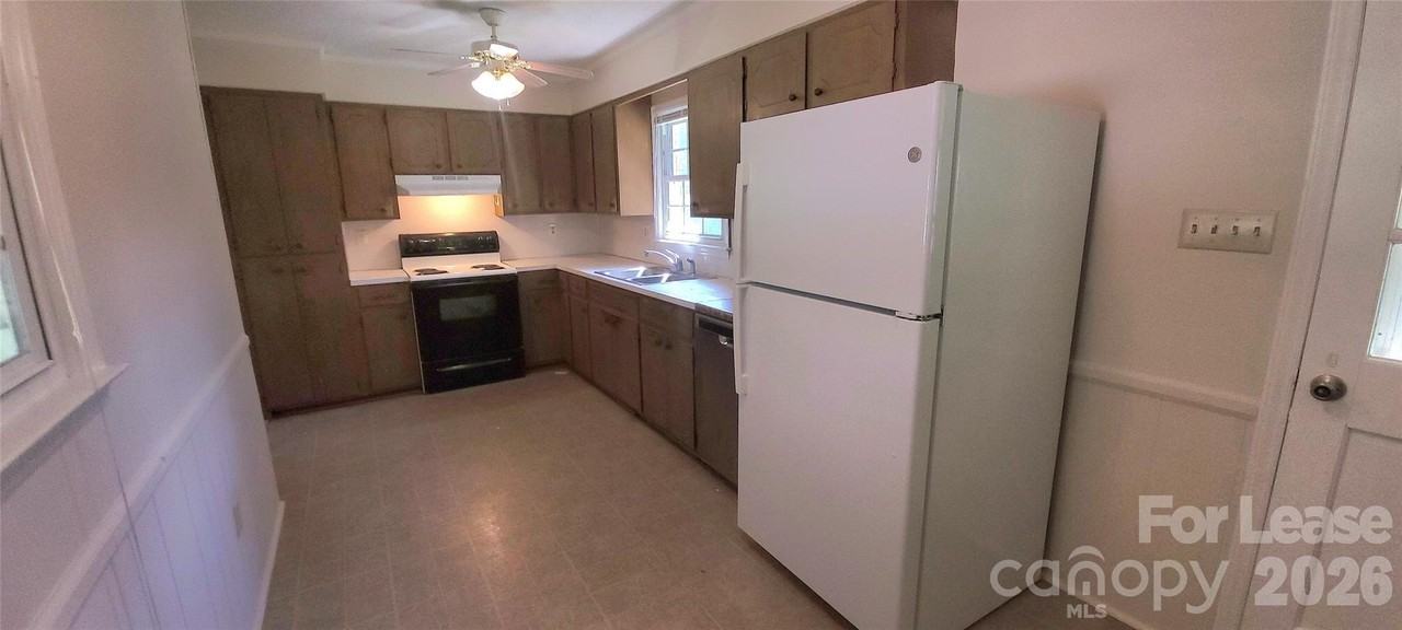 192 Sigmon Rd - Photo 3 of 14