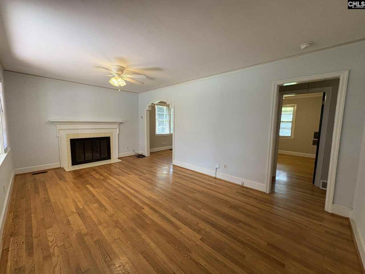 1047 S Holly St - Photo 6 of 28