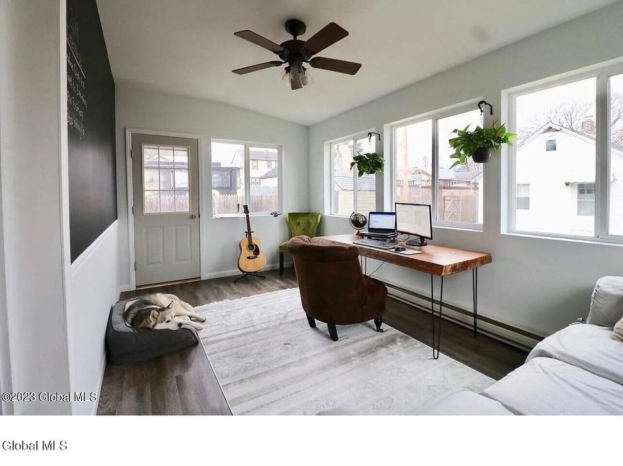 2 Van Buren Ave - Photo 6 of 14