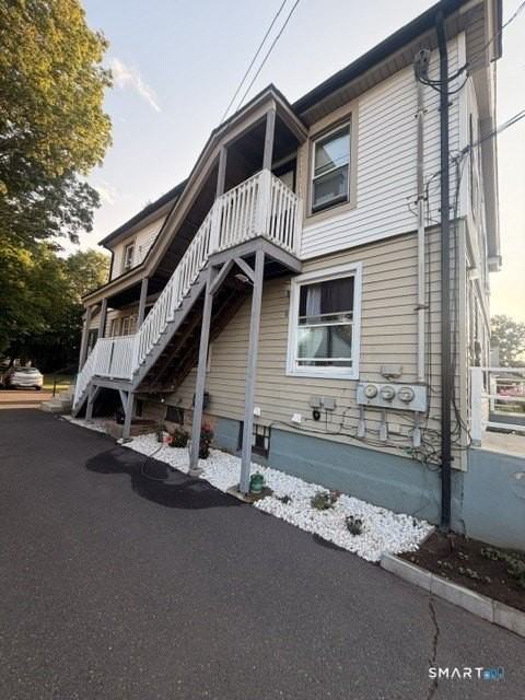 94 Tomlinson Ave - Photo 2 of 15