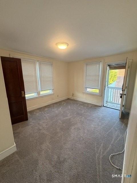 94 Tomlinson Ave - Photo 3 of 15