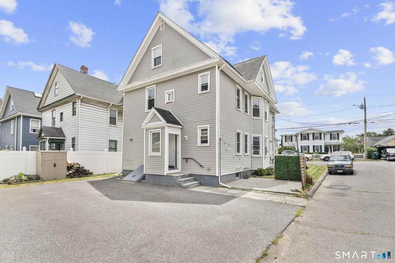 768 Stratford Ave #2 - Photo 2 of 21