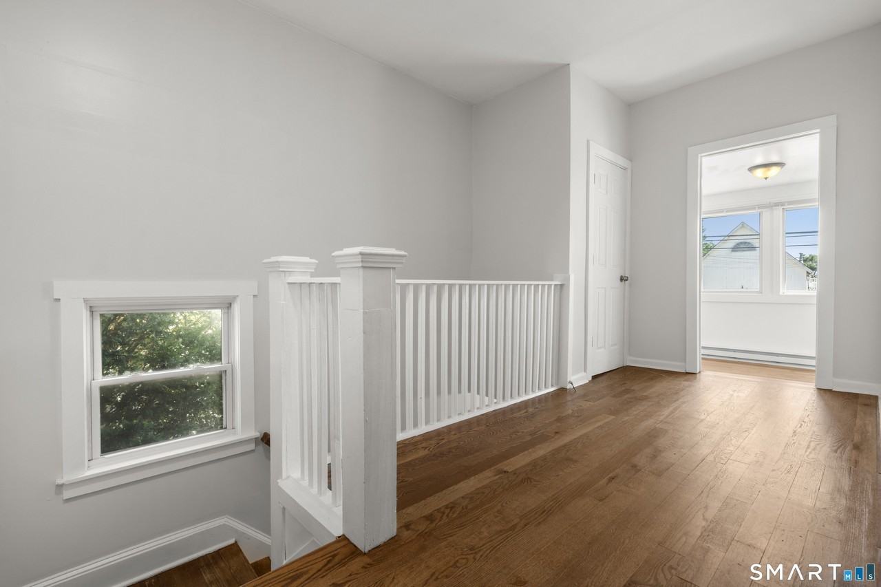 768 Stratford Ave #2 - Photo 4 of 21