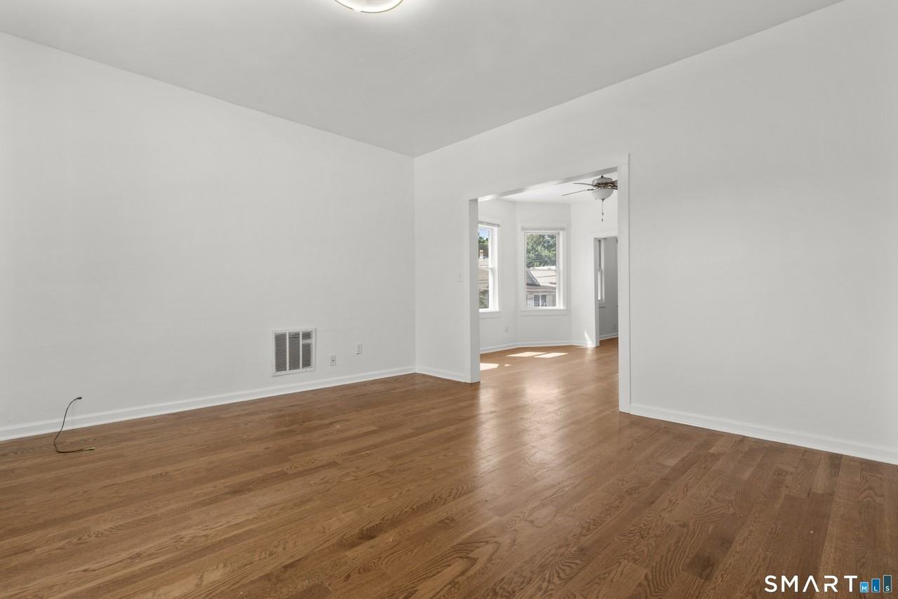 768 Stratford Ave #2 - Photo 7 of 21