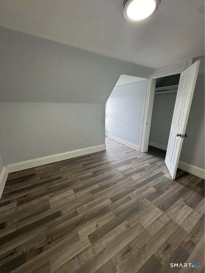 178 Clarence St #4 - Photo 6 of 8