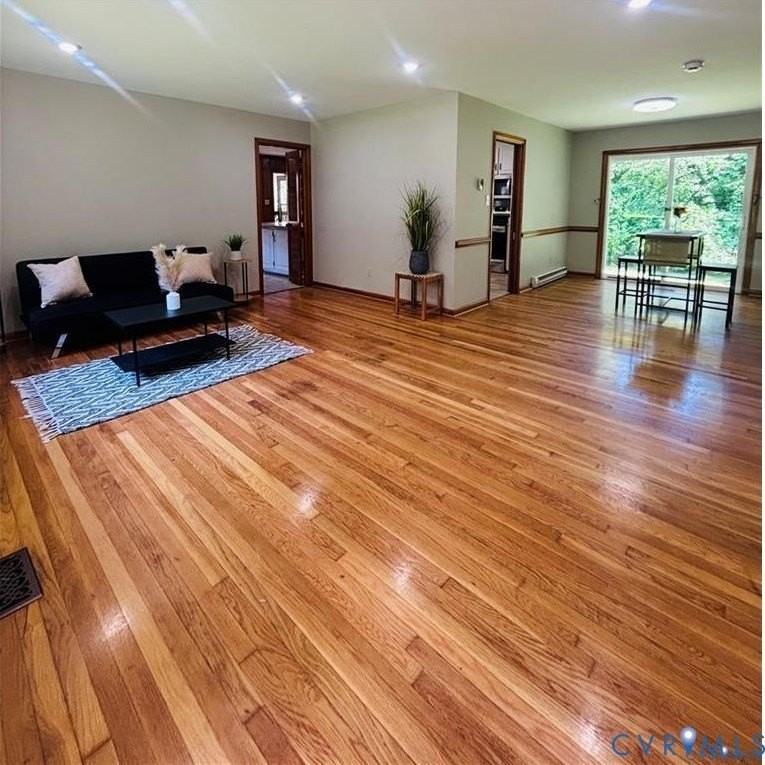4931 Lair Dr - Photo 2 of 14