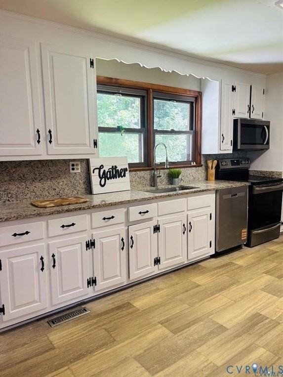 4931 Lair Dr - Photo 6 of 14