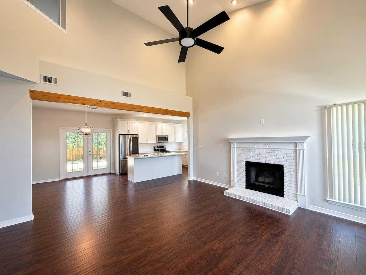 1951 Waterford Ridge Rd - Photo 6 of 33
