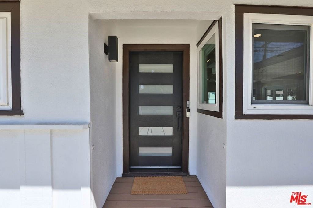 12831 Red Hill Ave - Photo 6 of 50