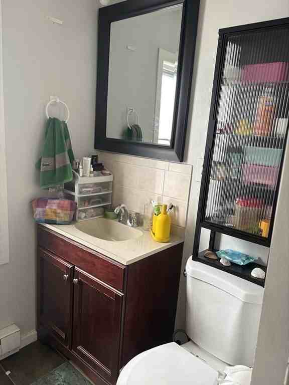 19 Wolcott St - Photo 6 of 17