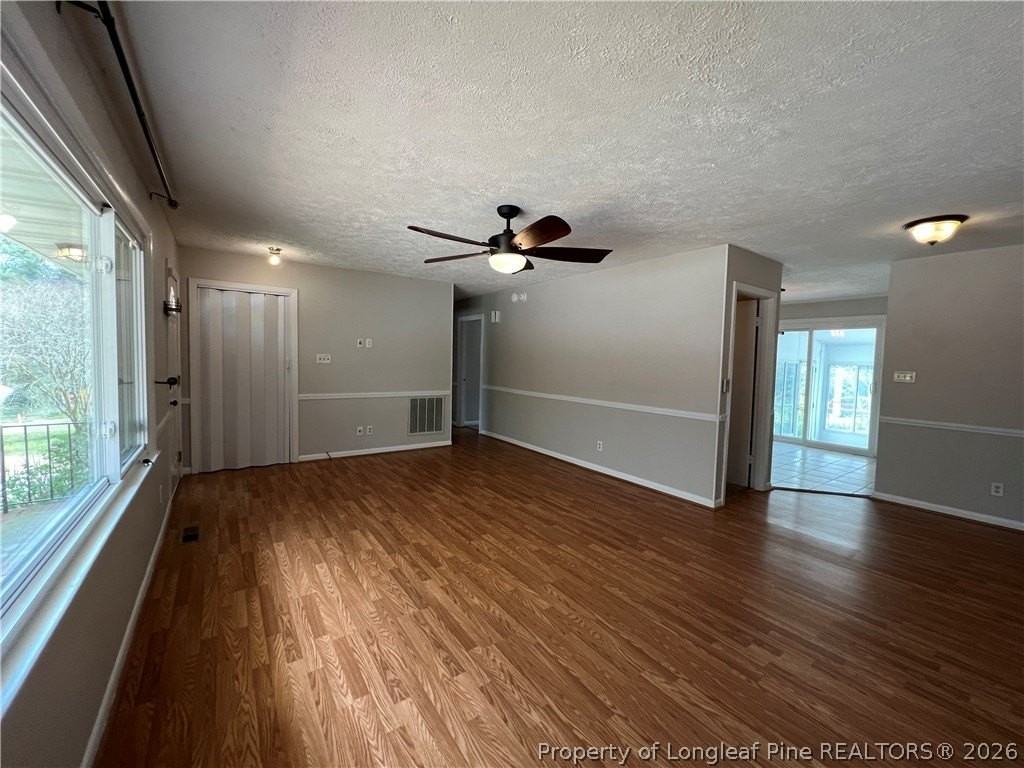 1905 Mcpherson Ave - Photo 2 of 29