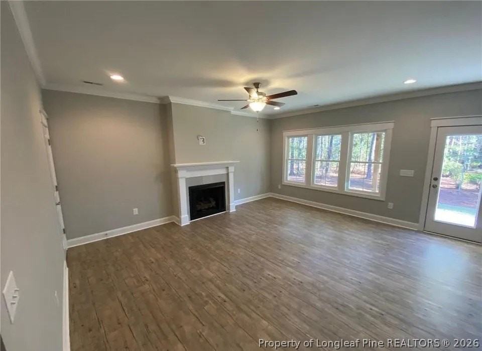 735 Blue Bird Dr - Photo 5 of 19